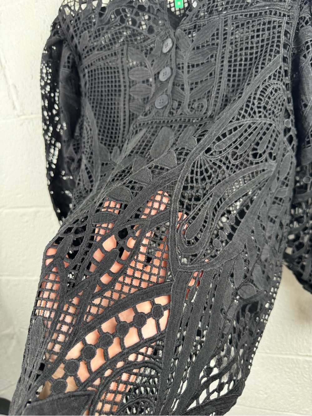FARM Rio Black Guipure Lace Puff Sleeve Blouse Top Size M Sheer - Picture 6 of 11